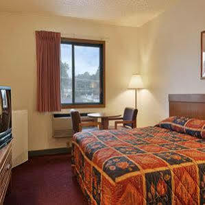 Super 8 By Wyndham Front Royal Hotel Luaran gambar